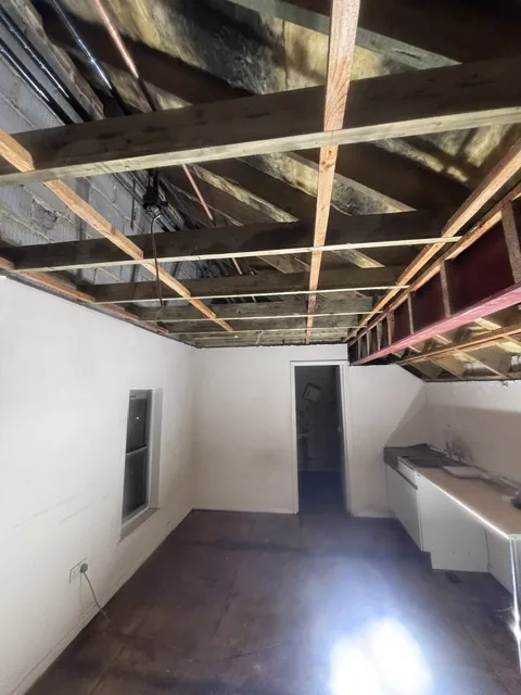 Controlled artex plasterboard strip-out in Stratford