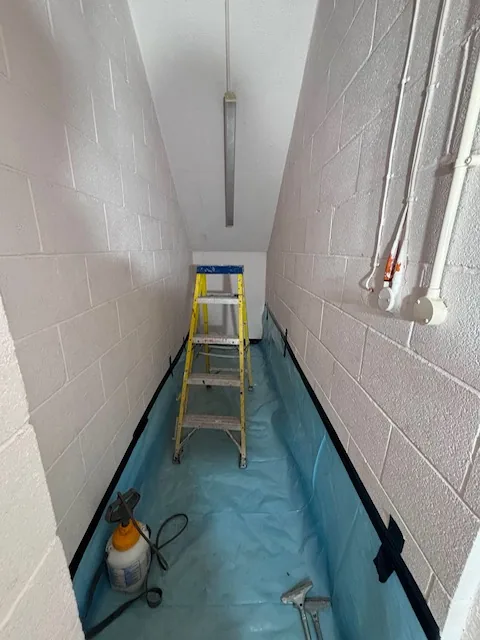HSE-licensed asbestos gasket strip-out in E15